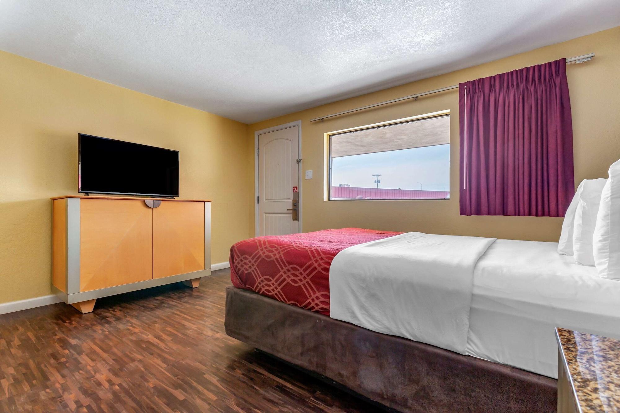 Econo Lodge Clovis Exterior photo