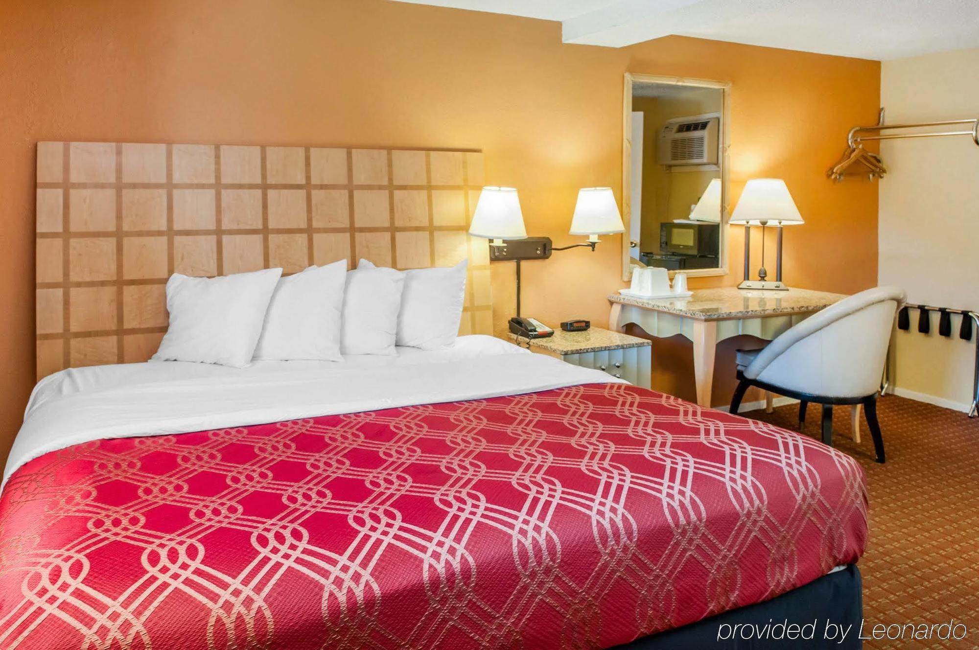 Econo Lodge Clovis Exterior photo